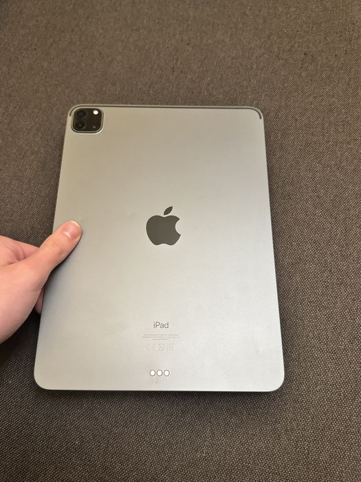IPad Pro 2nd generation, space gray, 128GB ПЛЮС БЕЗПЛАТЕН APPLE PENCIL