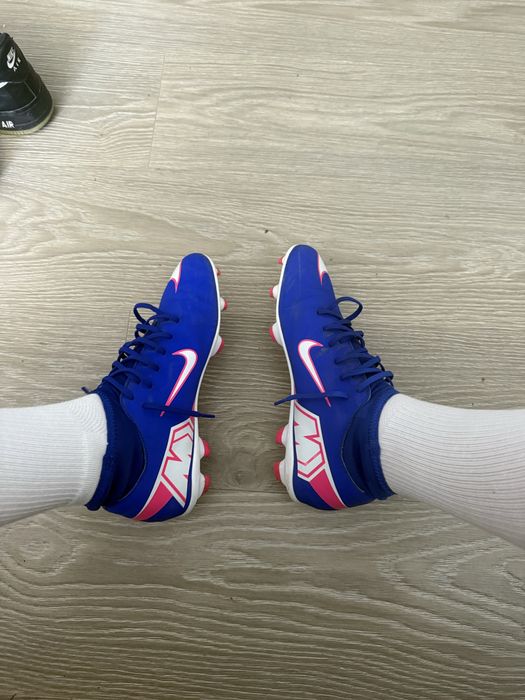 Ghete nike mercurial  cu crampoane