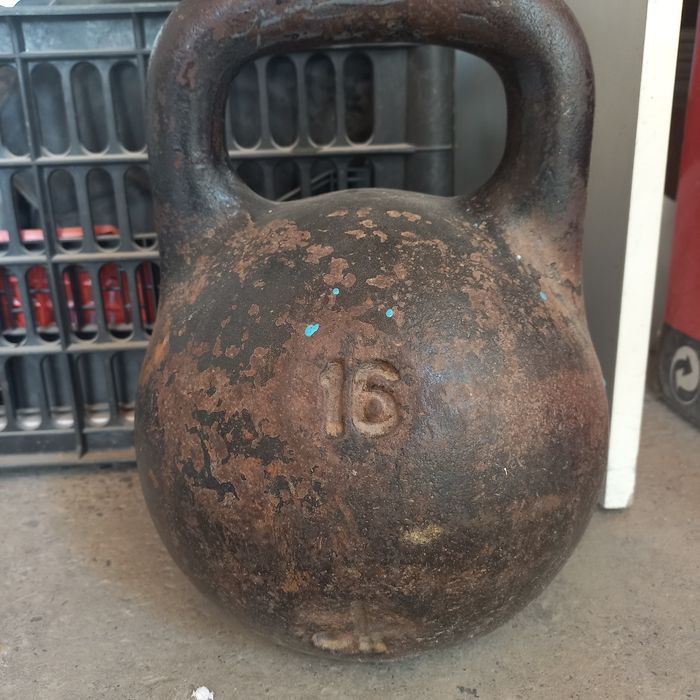 Продам Гиря 16 кг