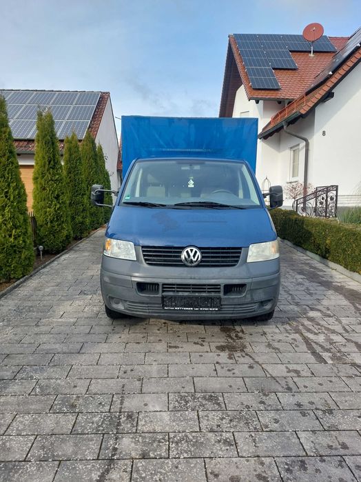 Camioneta VW T5 Transporter