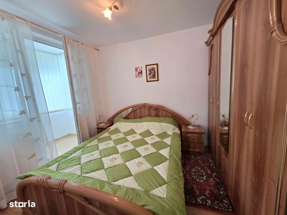 2 camere, zona Smirodava , decomandat, etaj intermediar, mobilat