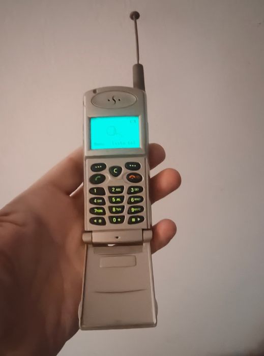 Samsung f2400 ( decodat)
