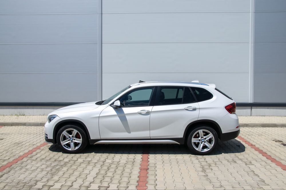 BMW X1 2015 — imagine 4