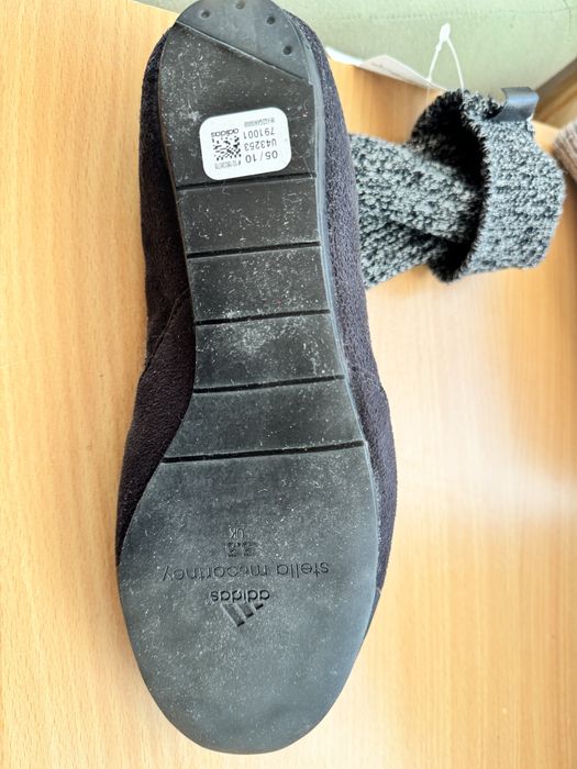 Дамски боти естествен лак и дамски балеринки