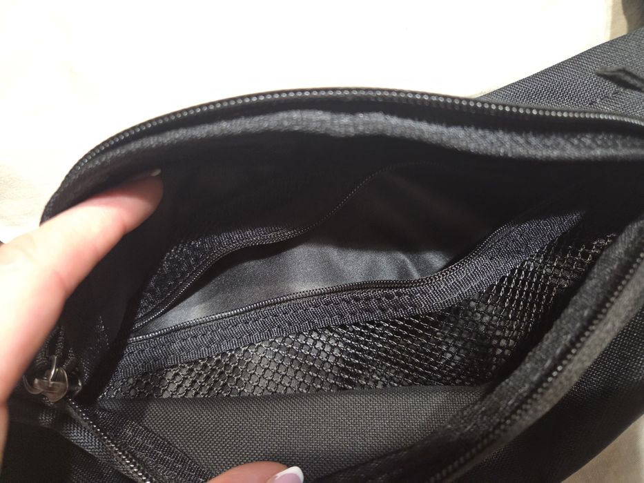 Nike чанта за кръста 18 евро