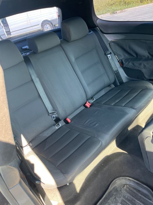 Vând golf 5 1.9 tdi