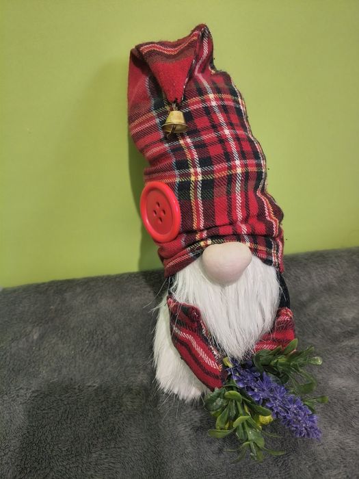 Ръчно изработени джуджета. Брой 10евро, 2бр за 15евро.