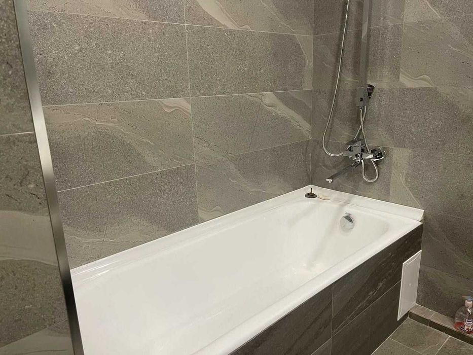 СДАЕТСЯ В АРЕНДУ 3/3/5  165 кв.м. В ЦЕНТРЕ