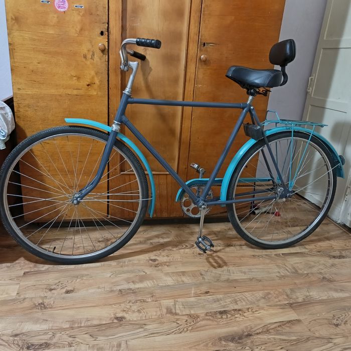 Продаю велосипед Сура состояния идеальное всё родное даже покрышки