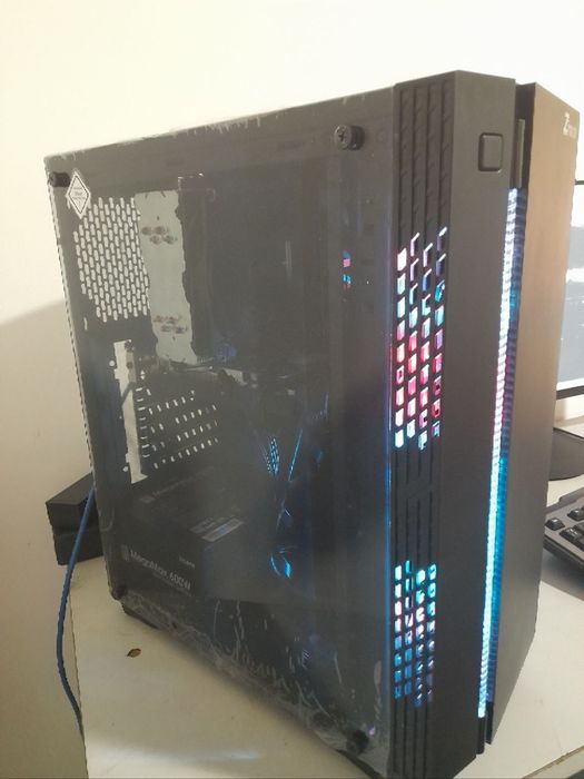 Igravoy komp srochni sotiladi