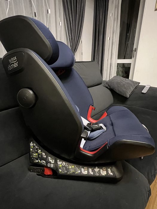 Britax Romer Advansafix IV R BR Moonlight Blue scaun copii 9-36 Kg