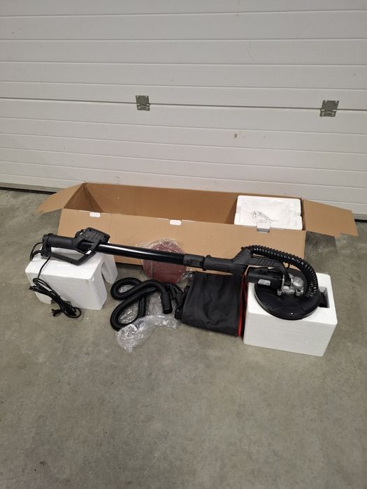 Girafa profesionala Tek 3,2 kg 710W pentru slefuit glet extensibila