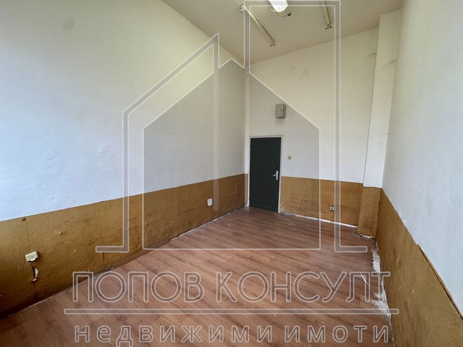 Дава се под наем Офис в Пловдив, Кючук Париж - 20 кв.м за 99.45 € - Снимка #2