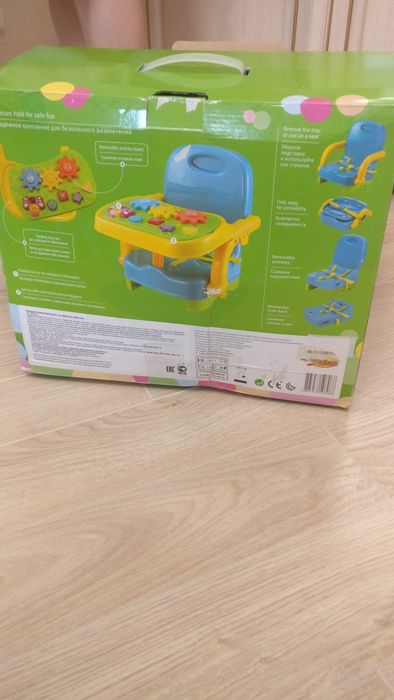 Продам музыкальный игровой столик для детей
