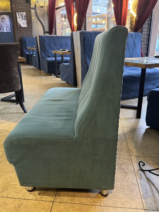 Диваны для кафе ресторанов, лаундж баров