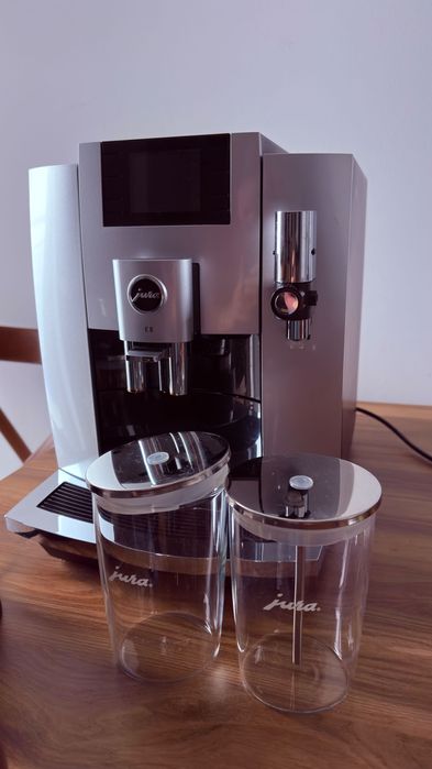 Aparat de cafea - JURA E8 type 760