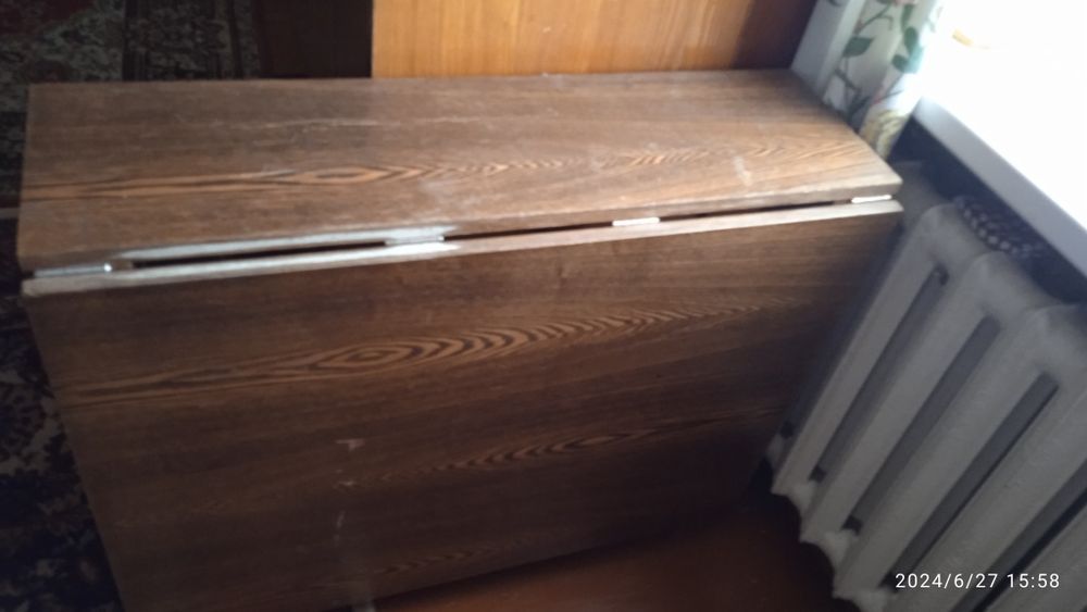 Продам тумба стол.