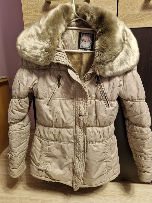 Дамско зимно яке