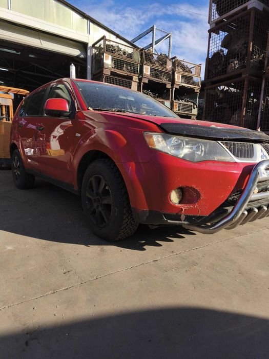 Mitsubishi Outlander 2.0 DID Dezmembrez/Dezmembram