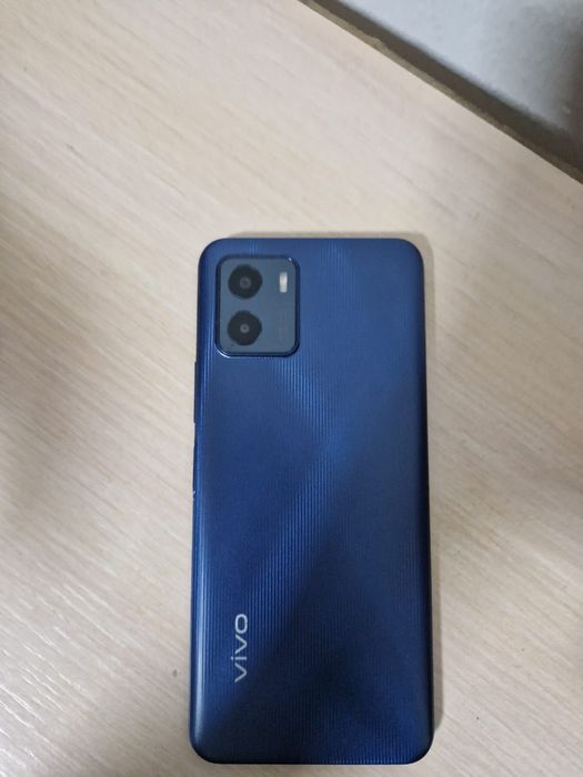 Vivo y 15 s виво