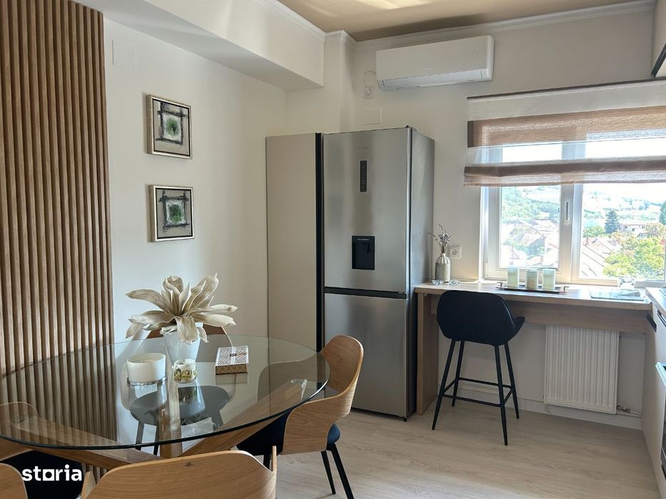 Apartament 2 camere ,ultracentral , str General Magheru