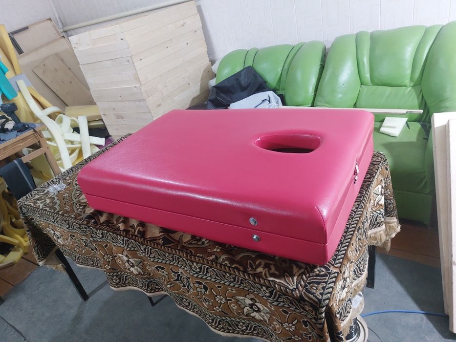 Кушетка для массажа, хиджамы, и косметологических продцедур из первых