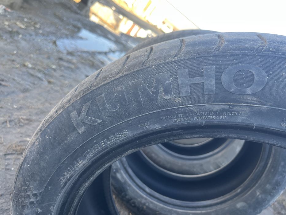 Продам шины KUMHO 215/55/17