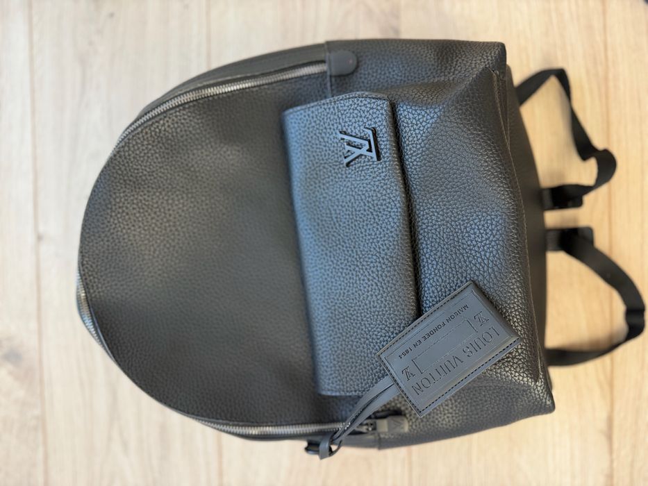Ghiozdan Louis Vuitton
