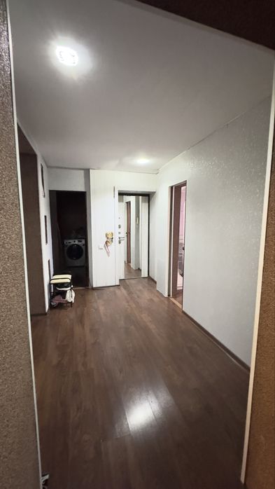 Продам 4-х комнатную улучшенной планировки