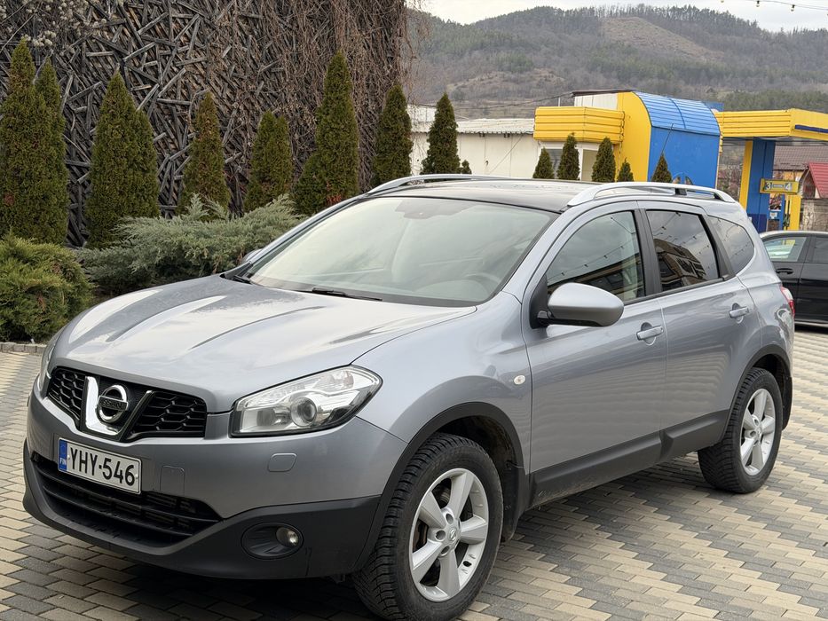 Nissan qasqai +2  1.6 diesel 2013 7 locuri 4x4