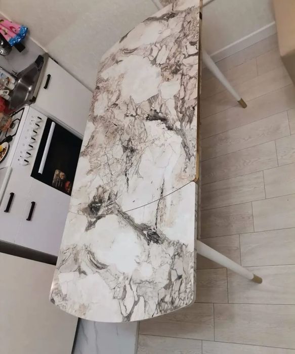 Продам стол раздвижной