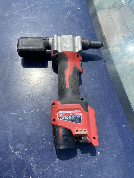 Postol nituri Milwaukee M12 BPRT , an 2022