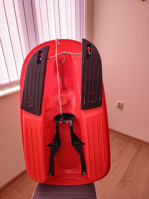 Детска шейна с кормило и спирачка SnowPower - червена