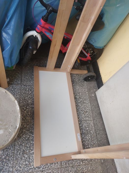 Детско единично легло с подматрачна рамка Перфектно състояние