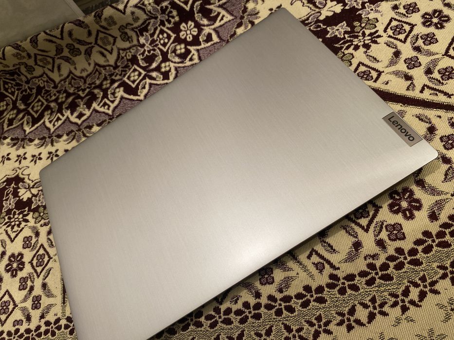 Lenovo 2019 гарантиясы бар сумкасы и мышка зарядка бәрі подарка