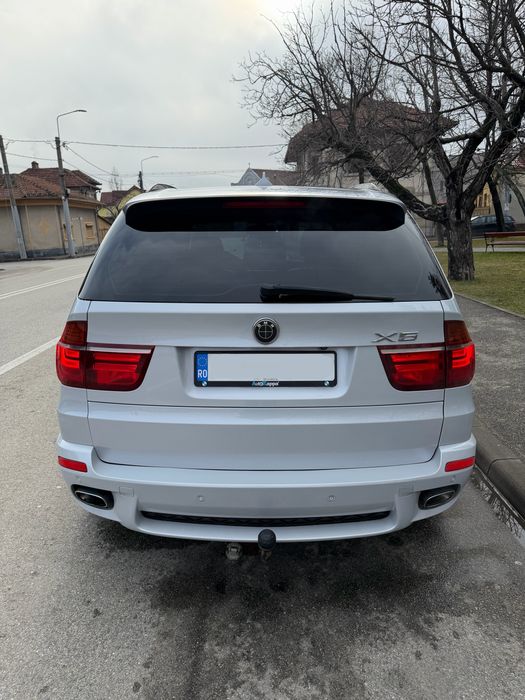 Bmw X5 Lci pachet M Individual 3.0 diesel automat 7 locuri camere 360