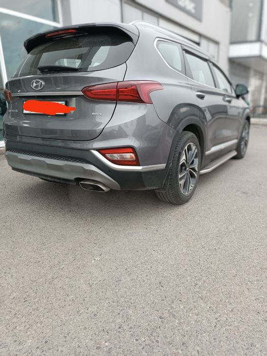 Продаётся Hyundai Santafe 2020 года фулловая позиция