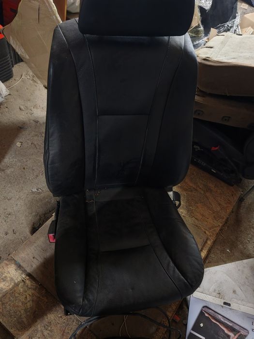 Сиденья передние bmw7 e65