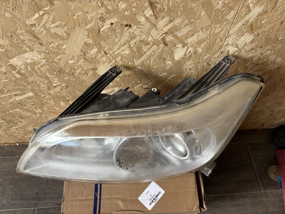 Лифан Х60 перед Фарь