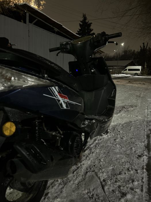 продам мопед м8 про