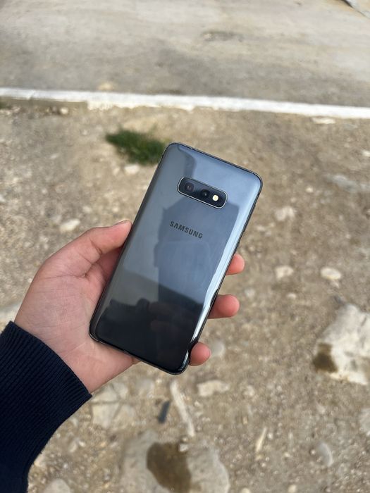 Самсунг с10е продажа или обмен