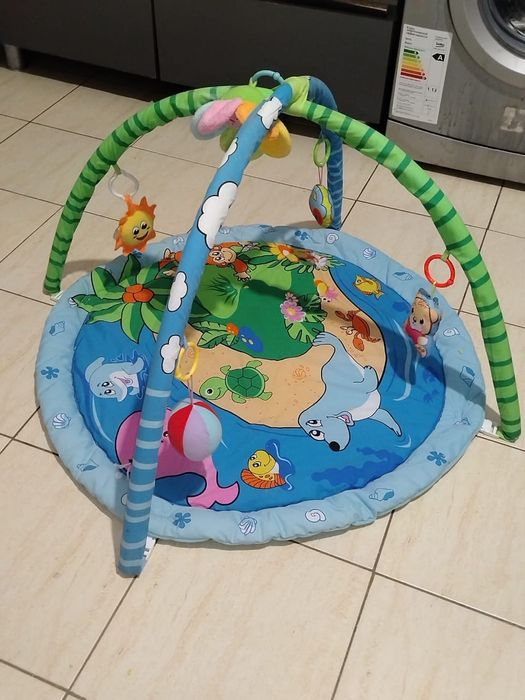 Продам детские вещи новые