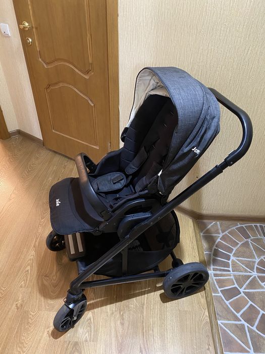 Продам коляску joie chrome
