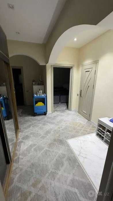 *Госпитальный 5ком квартира,Метро Ойбек,Shox мед центр,Grand Mir otel