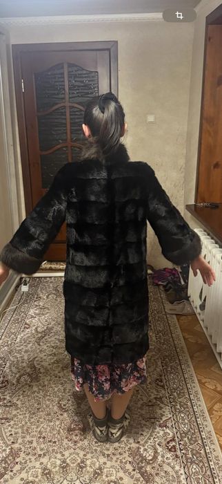 Продам норковую шубу