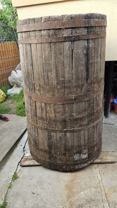 Tocitori (cada) din lemn