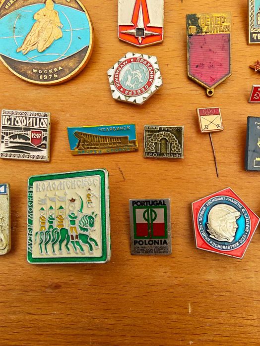 Колекция значки СССР социализъм ретро 150бр