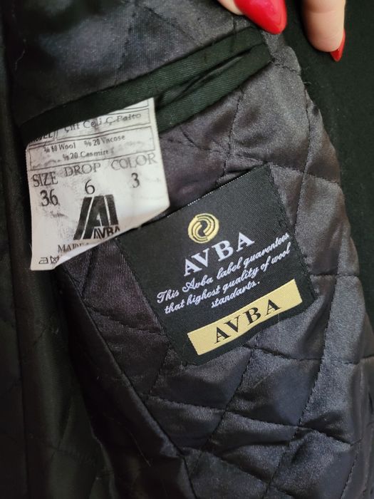 Продам подростковое чёрное пальто