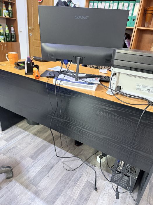 Офисная мебель столы