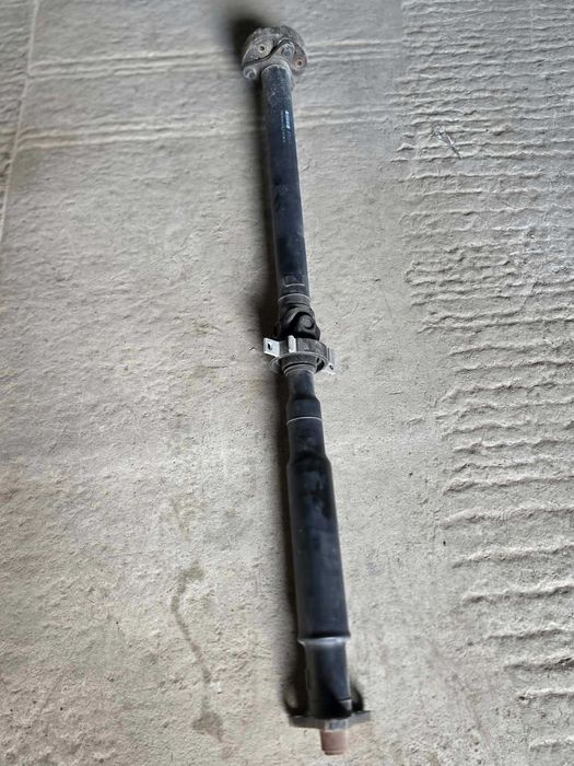 Заден кардан BMW F10 / F11 530dX 535dX